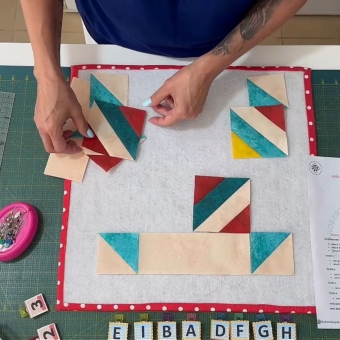 Base Organizadora para Blocos de Patchwork LuzCraft by Roberta Luz de 35x35cm