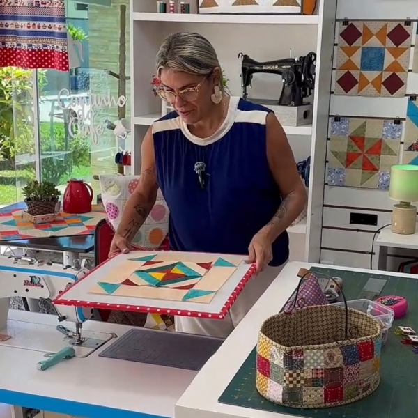 Base Organizadora para Patchwork LuzCraft by Roberta Luz de 45x45cm